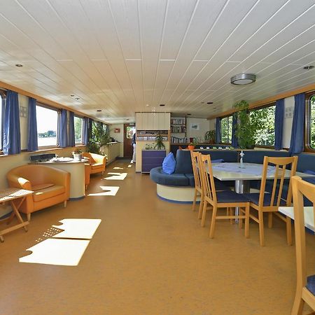 Ms Mecklenburg Hotelschiff Berlin Eksteriør bilde
